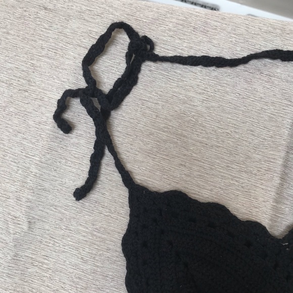 Crochet Bralette Crop Top - Picture 3 of 5